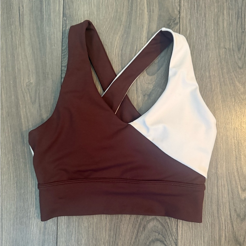 Wilo Sports Bra
